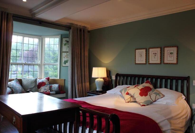 Deluxe room with river view, The Spread Eagle