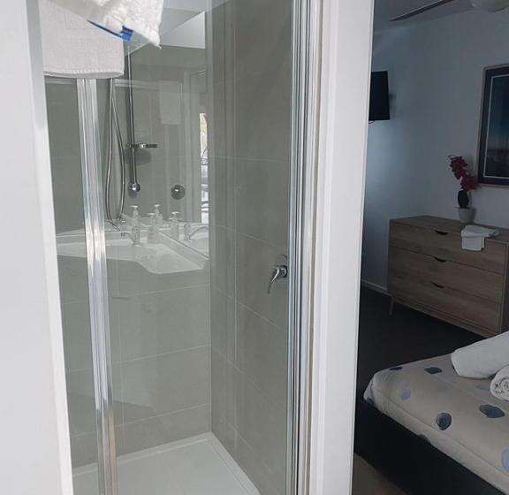 침실 3개 아파트, Bundalong Villas