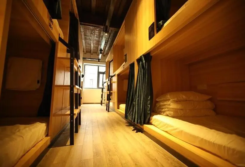 ルームシェアのワンベッド, Lijiang Desti Youth Park Hostel