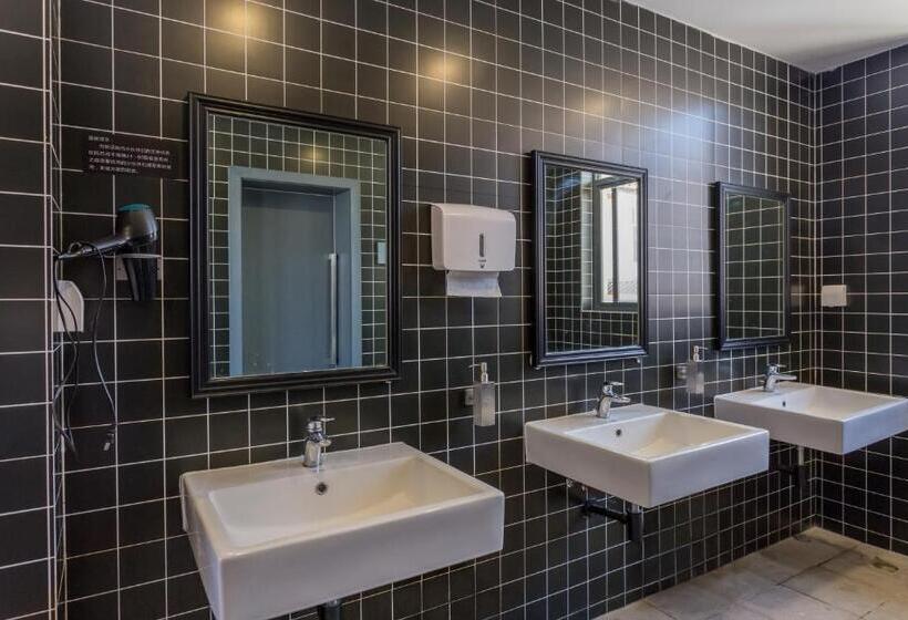 공동 객실, Lijiang Desti Youth Park Hostel