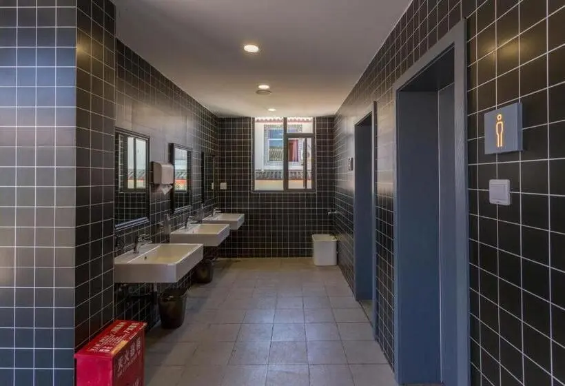 ルームシェアのワンベッド, Lijiang Desti Youth Park Hostel
