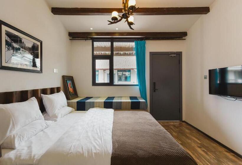 디럭스 룸, Lijiang Desti Youth Park Hostel