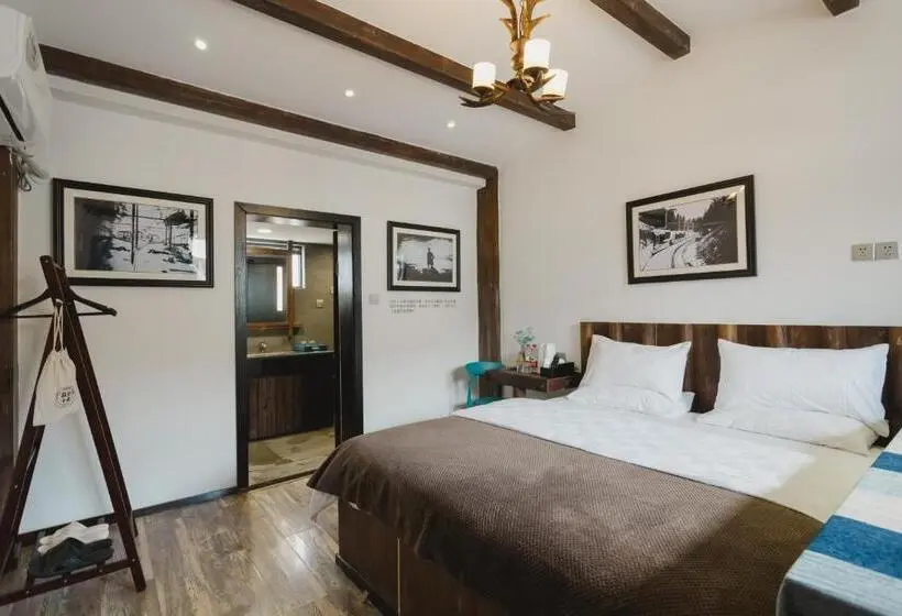 デラックスルーム, Lijiang Desti Youth Park Hostel