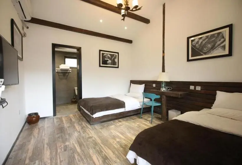 デラックスルーム, Lijiang Desti Youth Park Hostel