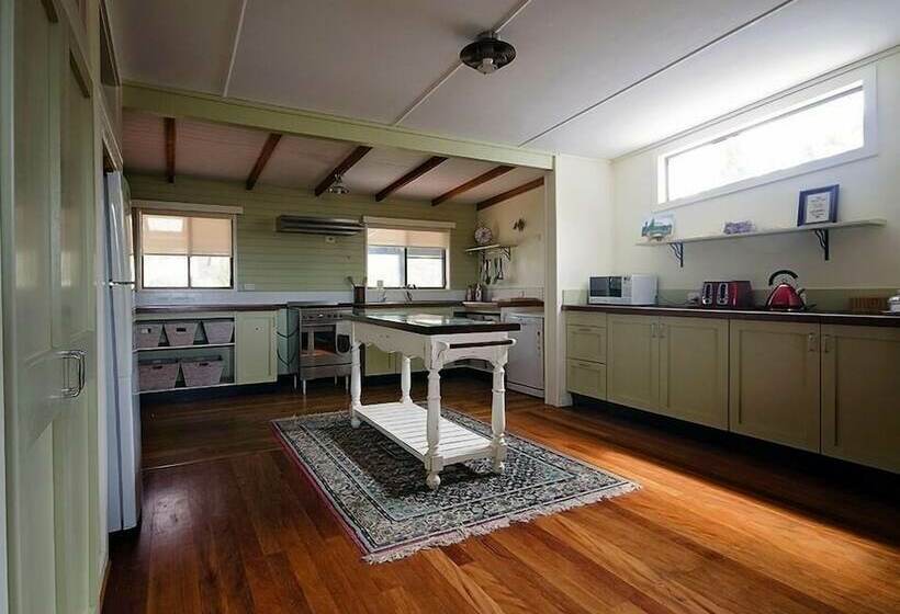 Номер Комфорт, Glen Aplin Gardens B&b