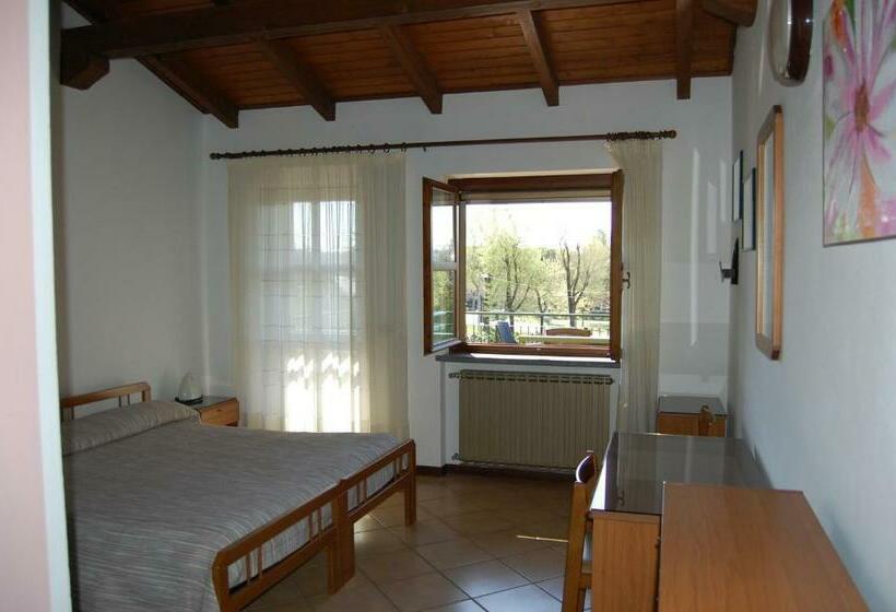 标准间, B&b Il Gufetto