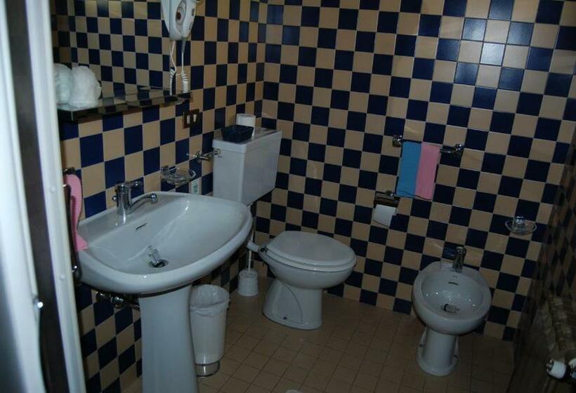 اتاق استاندارد, B&b Il Gufetto