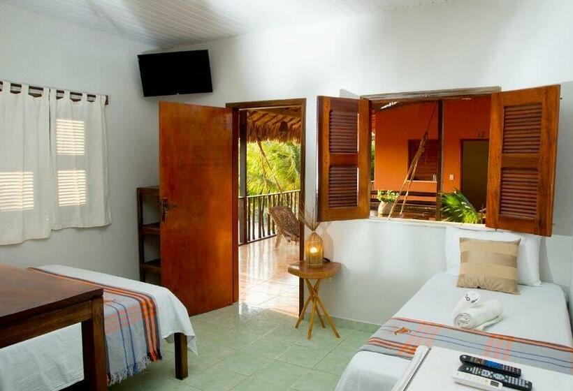 Triple Room Sea View, Pousada Por Do Sol