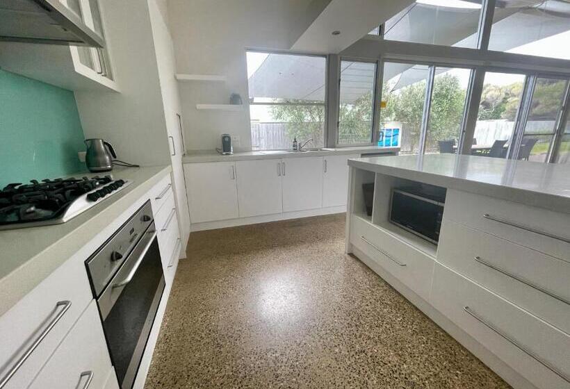 בית, 4 חדרי שינה, Margaret River Beach Houses