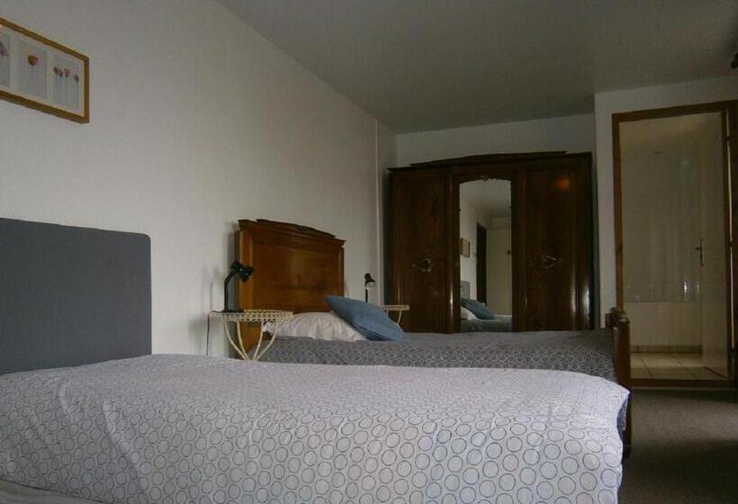 スタンダードトリプルルーム, Les Sources