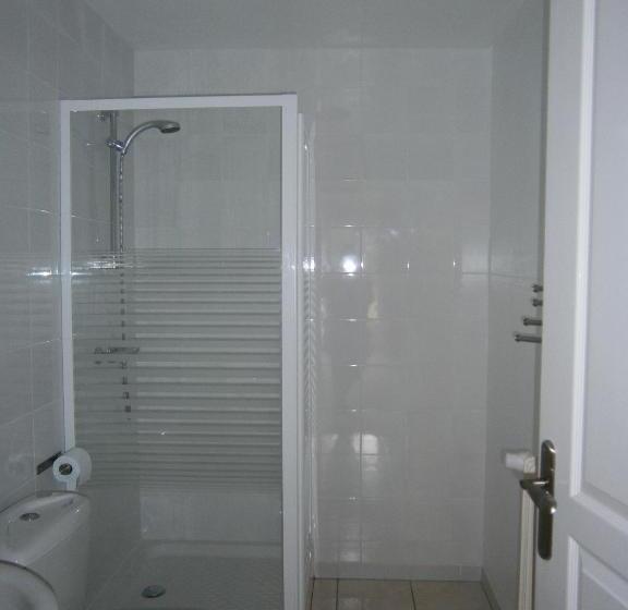 ファミリールーム, Les Sources