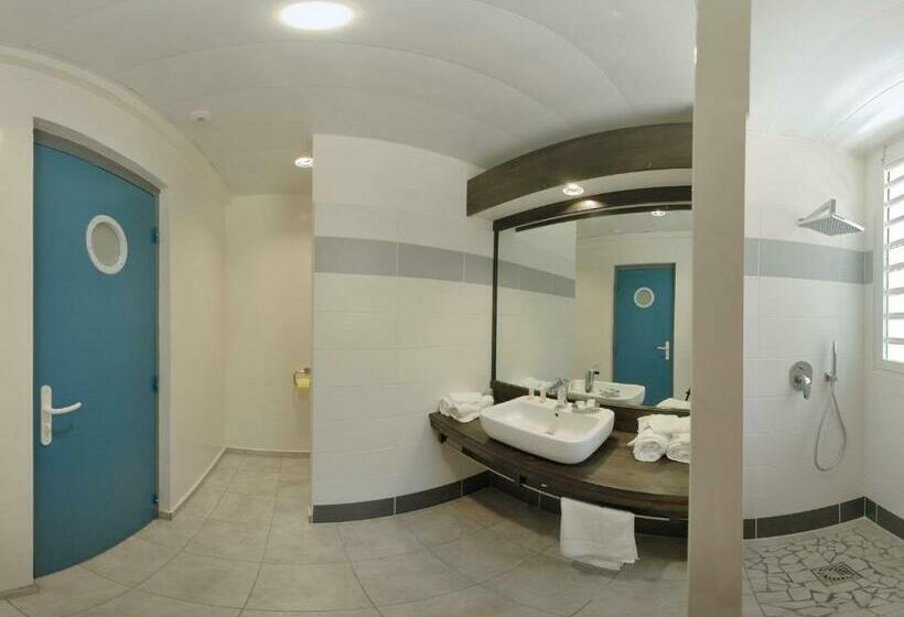 اتاق کلاسیک با چشمانداز دریا, Hôtel Bois Joli