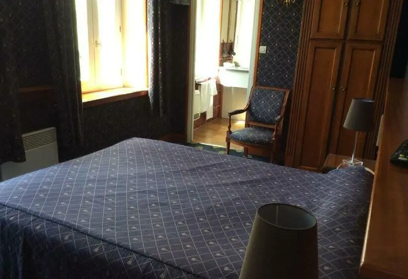 スタンダードシングルルーム, Logis Hôtel & Restaurant Le Château Des Tourelles