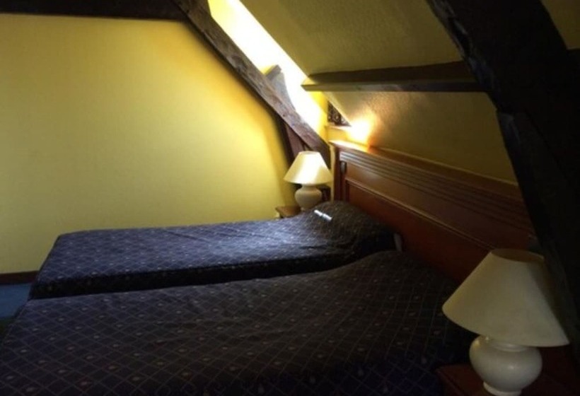 스탠다드 룸, Logis Hôtel & Restaurant   Le Château Des Tourelles