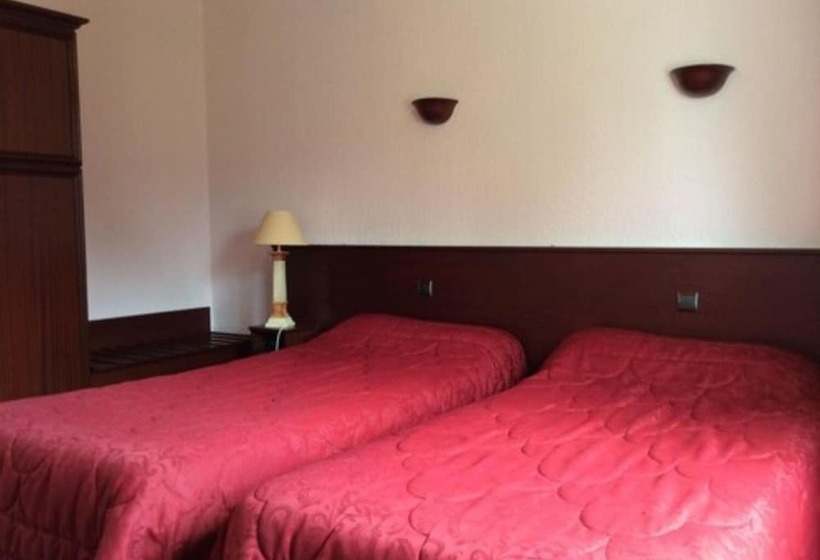 스탠다드 룸, Logis Hôtel & Restaurant   Le Château Des Tourelles