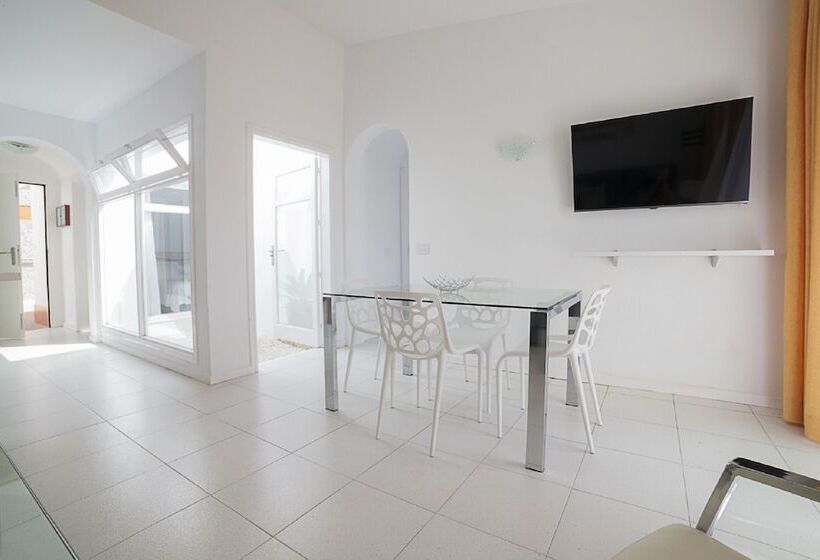 דירת דלוקס 2 חדרי שינה, Haciendas IV