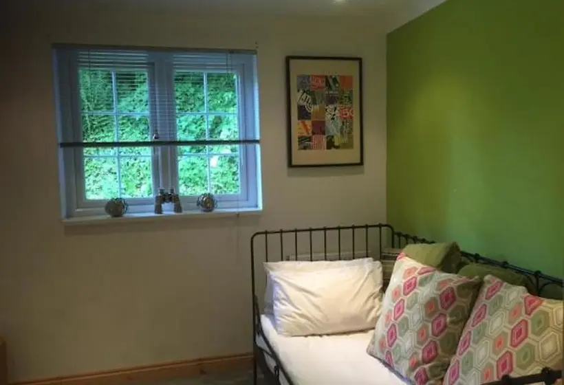 ３ベッドルームハウス, Scaurbridge Cottage