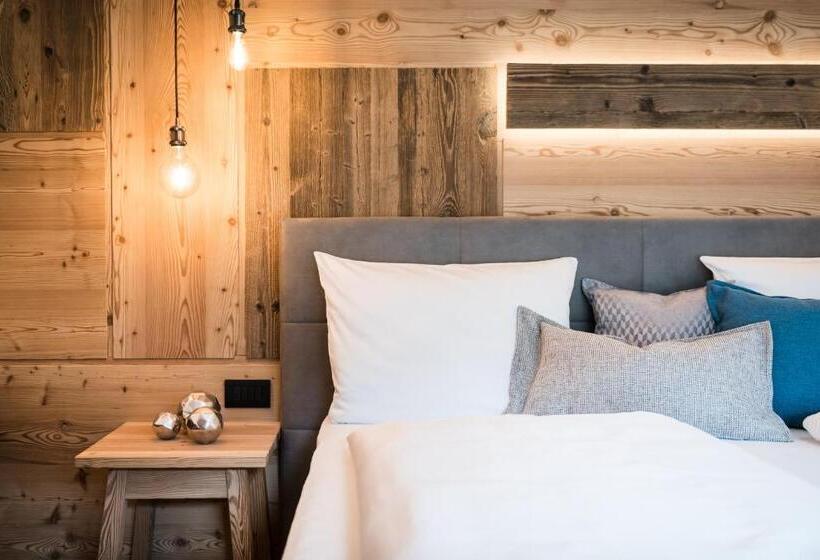 Апартаменты 1 Спальня с Видом, Les Dolomites Mountain Lodges