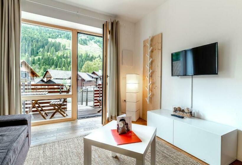 Апартаменты 1 Спальня с Балконом, Quercus Appartements Contactless Check In