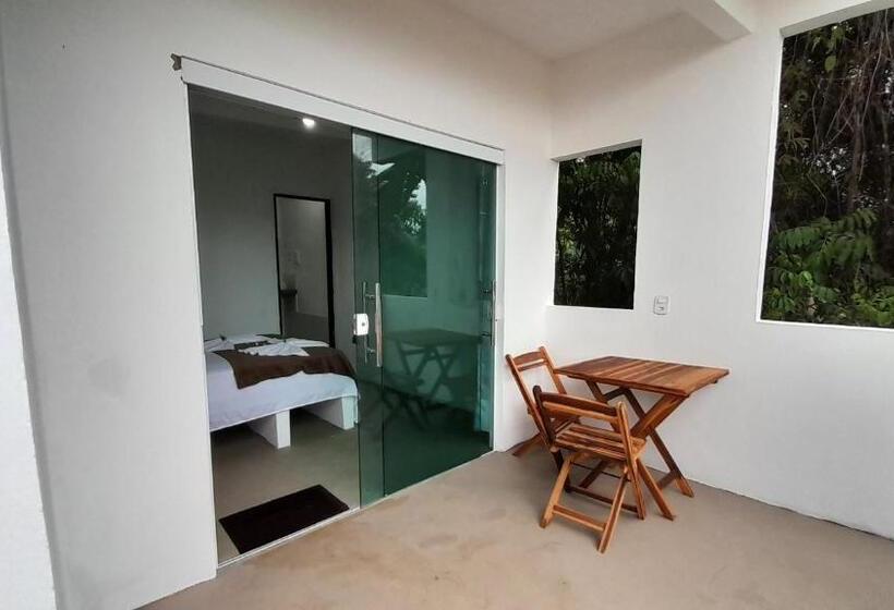 Президентский Люкс, Monkey Beach Agroturismo