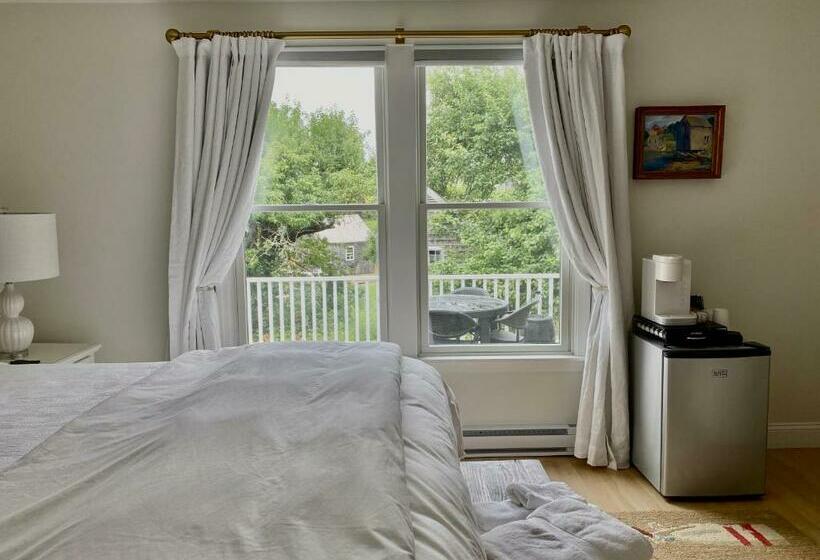 غرفة قياسية سرير كينج, Seaside Inn