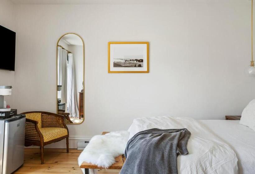 غرفة قياسية سرير كينج, Seaside Inn