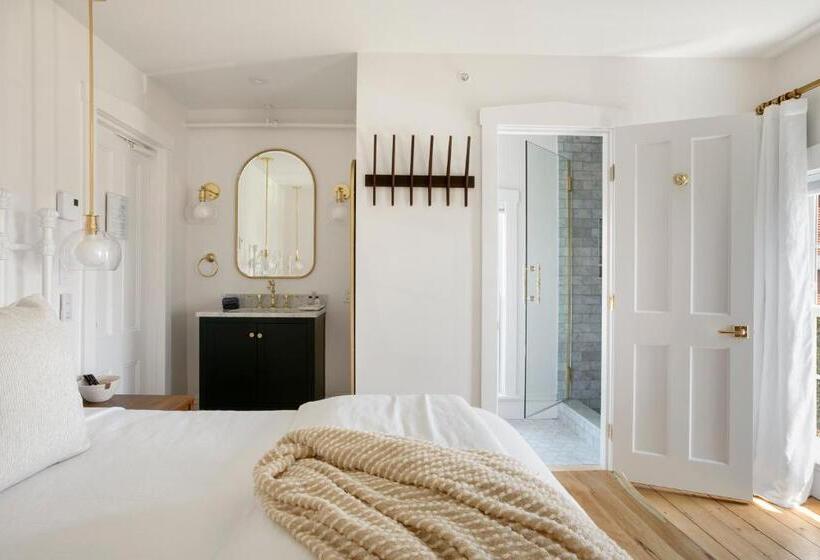 غرفة قياسية ذات إطلالة, Seaside Inn