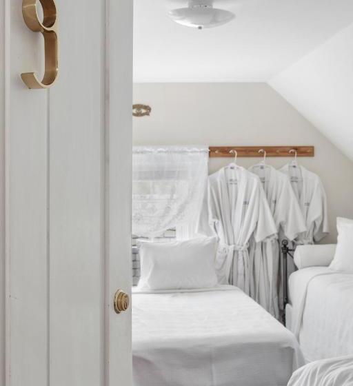 غرفة قياسية رباعية حمام مشترك, Seaside Inn