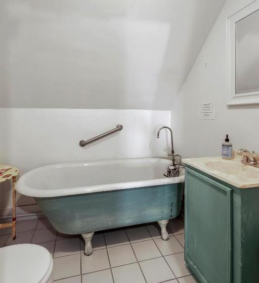 غرفة قياسية حمام مشترك, Seaside Inn