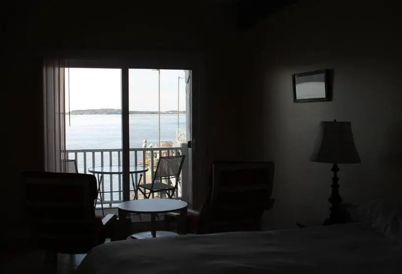 スタンダードルーム, The Inn On The Wharf