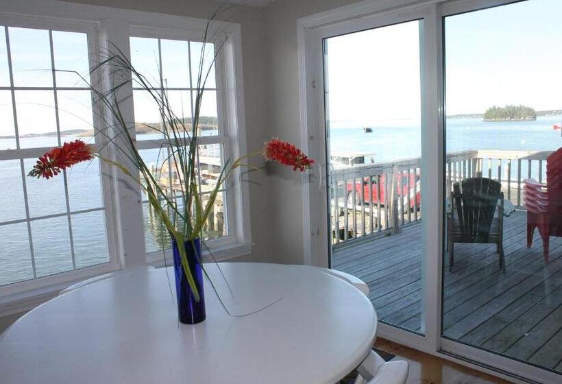 غرفة قياسية لذوى الاحتياجات الخاصة, The Inn On The Wharf