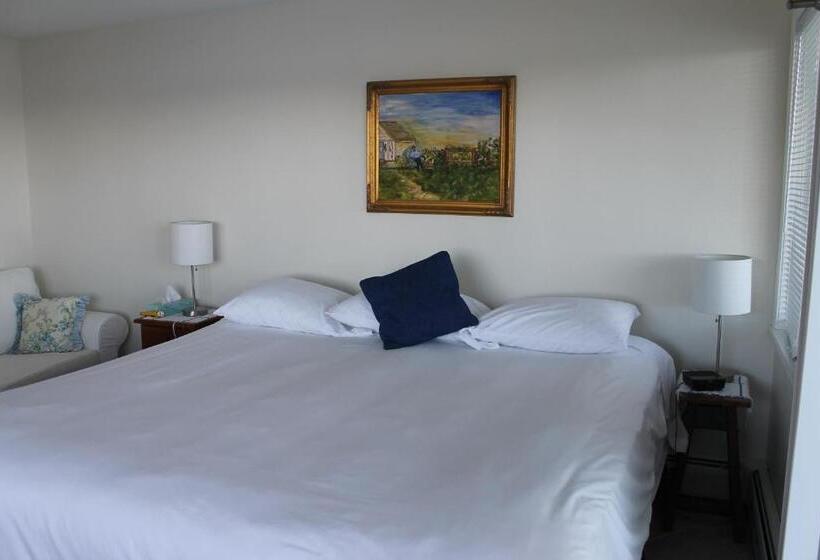 جناح مزوَّد بشرفة, The Inn On The Wharf