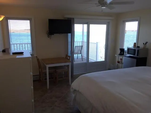 バルコニー付きジュニアスイート, The Inn On The Wharf