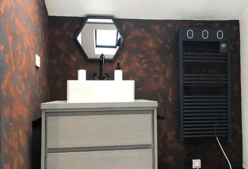 غرفة قياسية, De La Maison Aux Ateliers