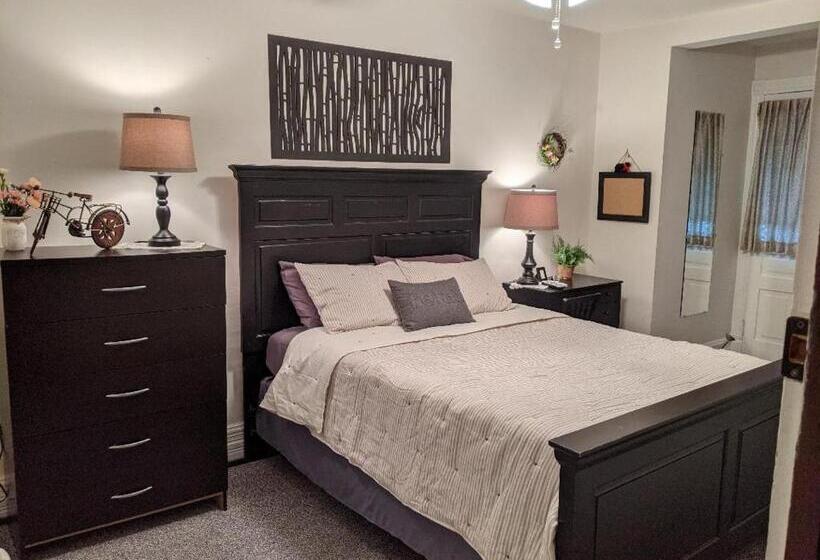 غرفة ديلوكس مزودة بشرفة, Lizard Creek Inn