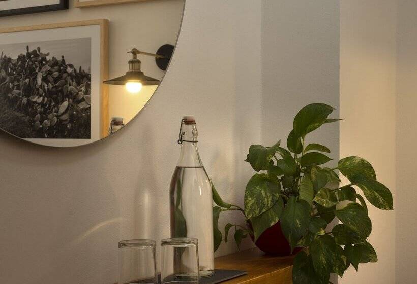 חדר סטנדרט, Stagnone Area Zero