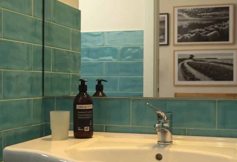 חדר סטנדרט, Stagnone Area Zero