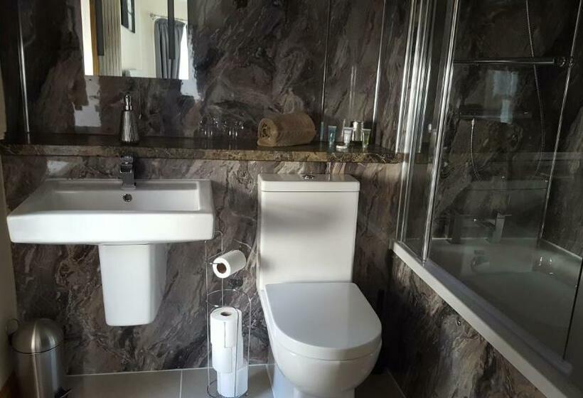 סוויטה משפחתית, Star Inn Rooms