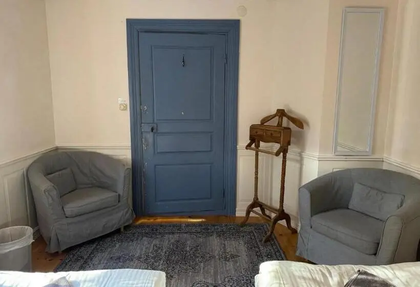 اتاق استاندارد با سرویس بهداشتی مشترک, Hallagårdens B&b
