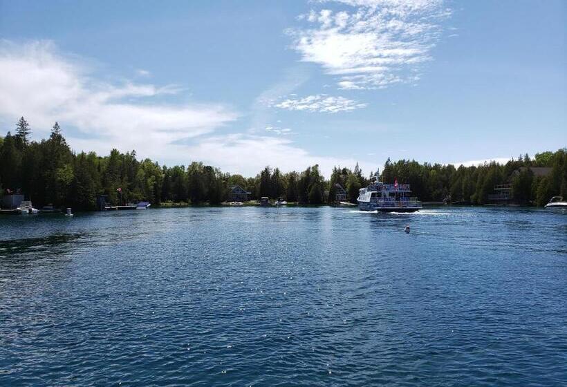 Deluxe Családi Szoba, Hepworth Hostel