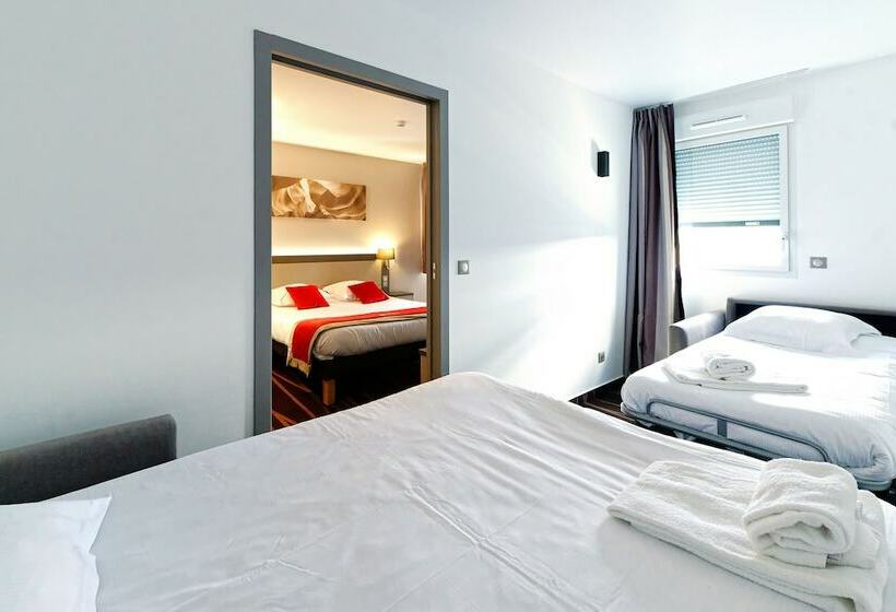 חדר סטנדרט לשלושה, Hôtel Akena Besançon