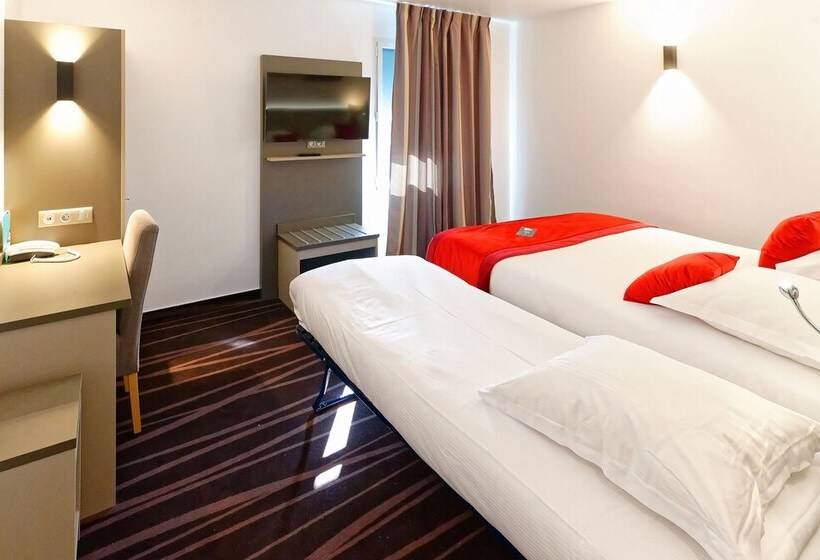 חדר סטנדרט לשלושה, Hôtel Akena Besançon