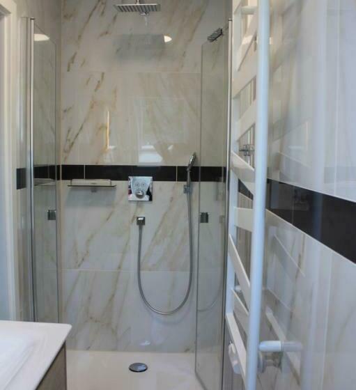 バルコニー付スイート, Lenzer Hafen