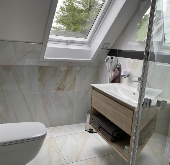 バルコニー付きスタンダードルーム, Lenzer Hafen