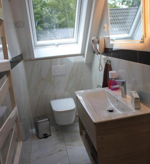 バルコニー付きスタンダードルーム, Lenzer Hafen