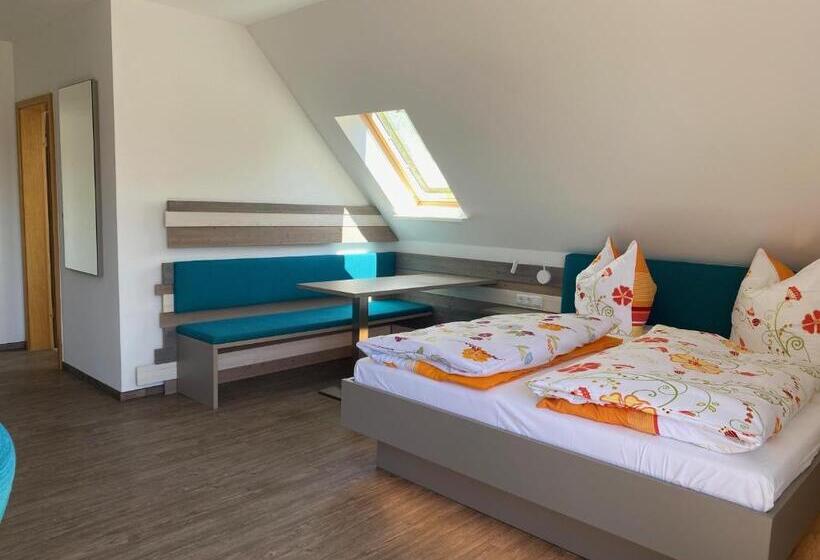 バルコニー付きスタンダードルーム, Lenzer Hafen