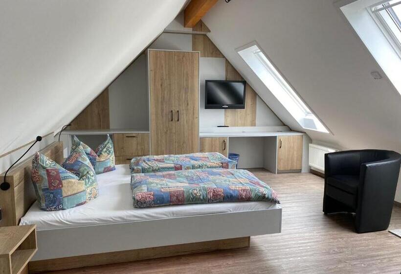 スタンダードルーム, Lenzer Hafen