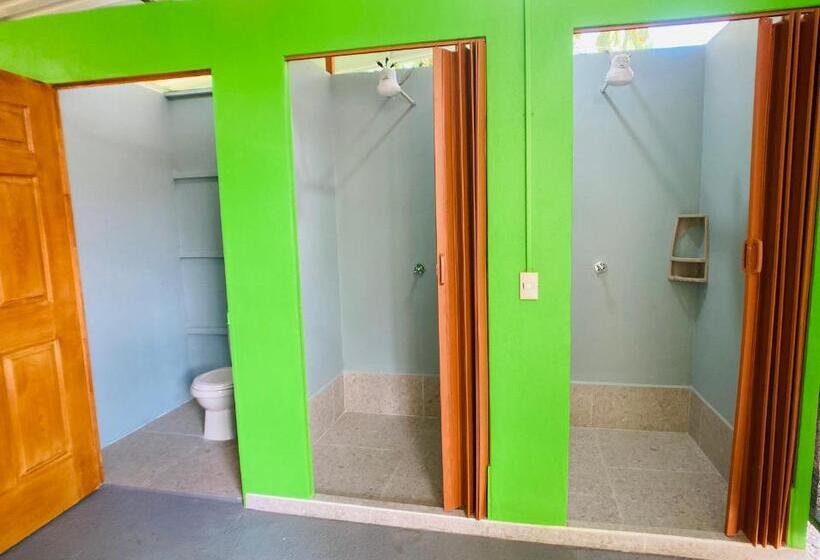 带共用浴室的标准房间, Yejos Jungle Lodge