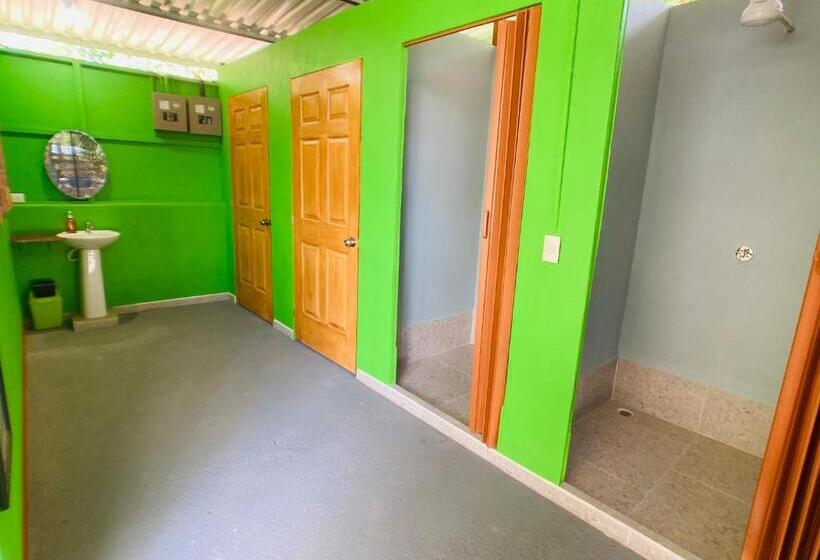 带共用浴室的标准房间, Yejos Jungle Lodge