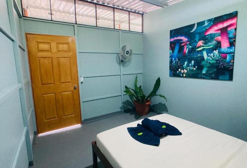 带共用浴室的标准房间, Yejos Jungle Lodge